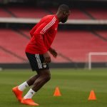 Sidny Lopes Cabral bij Benfica in trainingscontext, onherkenbaar in beeld