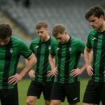 Spelers van Cercle Brugge op het veld na afloop van een wedstrijd in de Jupiler Pro League